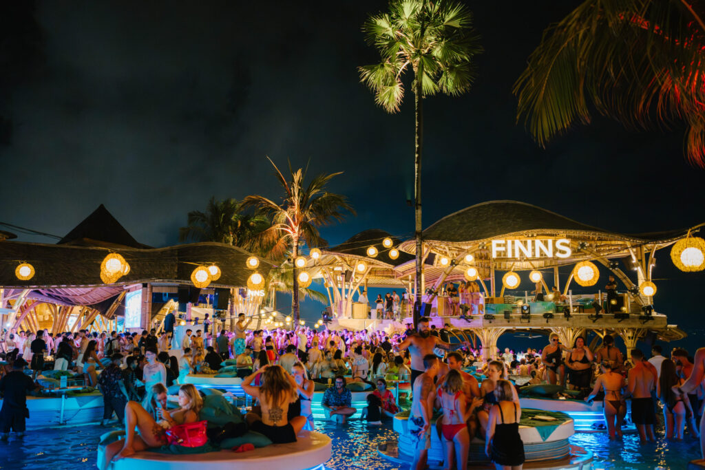 FINNS Beach Club at Night