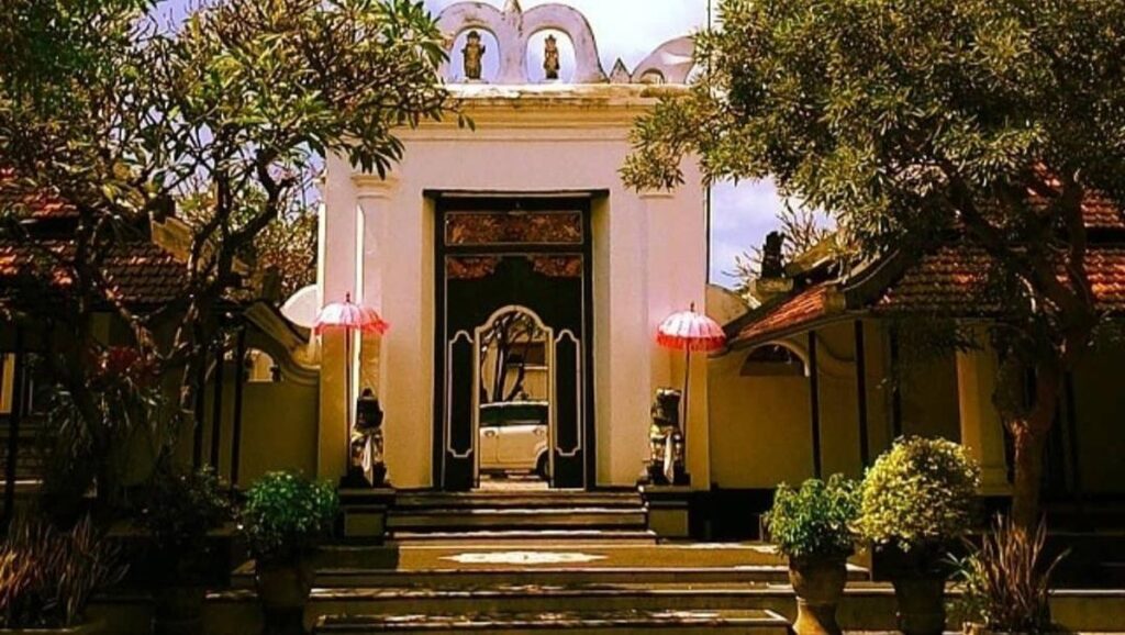 puri kanginan buleleng singaraja